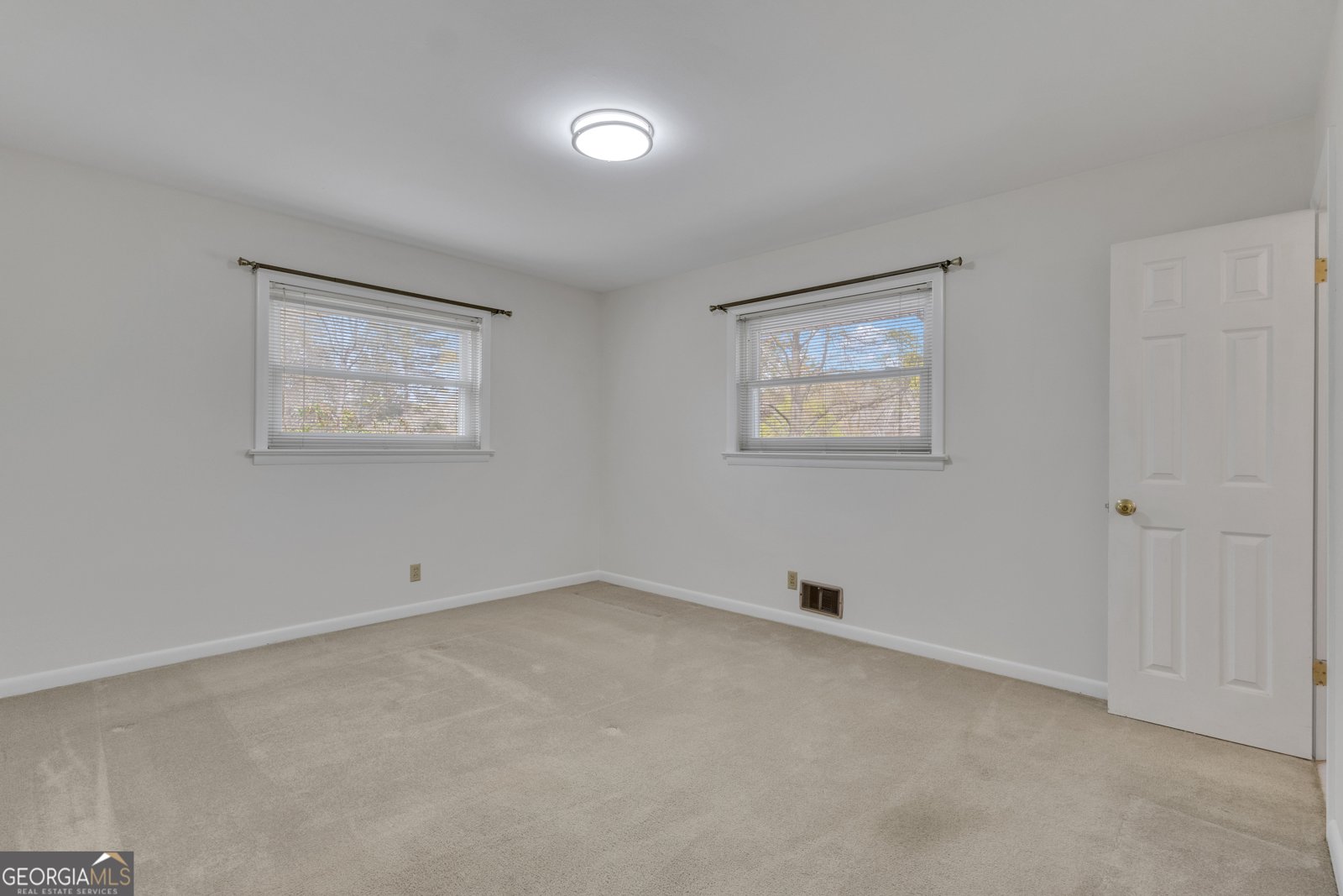 355 Circle Drive Fayetteville - Photo 15