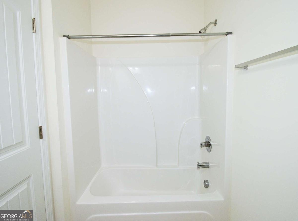 1390 Napa Valley Drive Lawrenceville - Photo 18