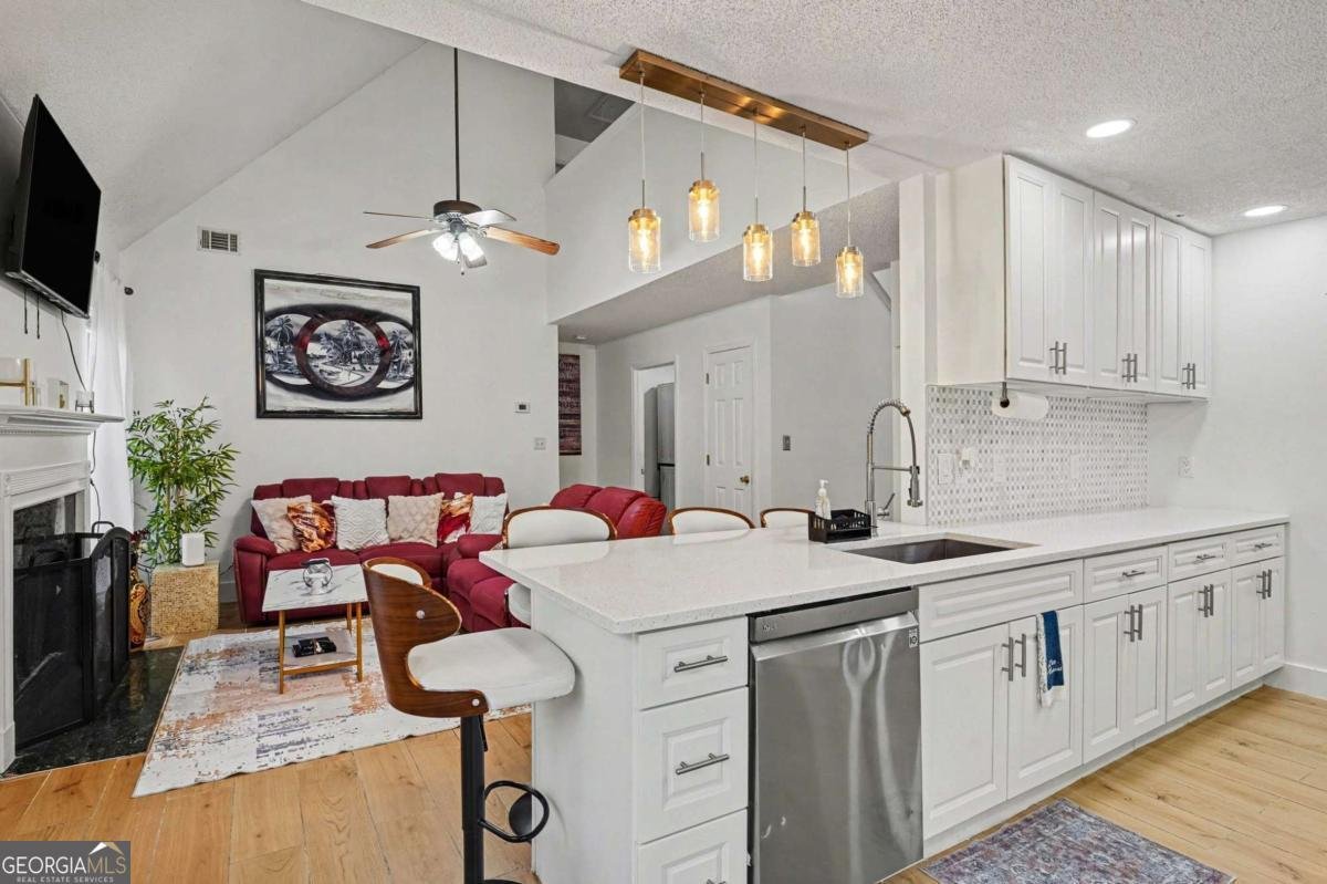 6445 Gina Agha Circle Lithonia - Photo 9