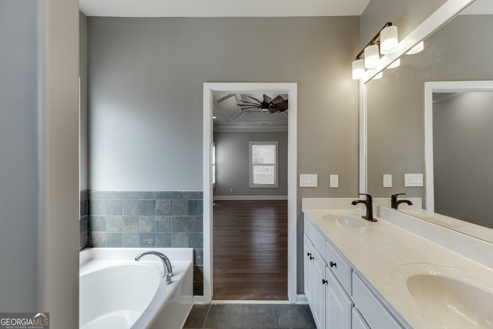 2729 Eva Court Bethlehem - Photo 31