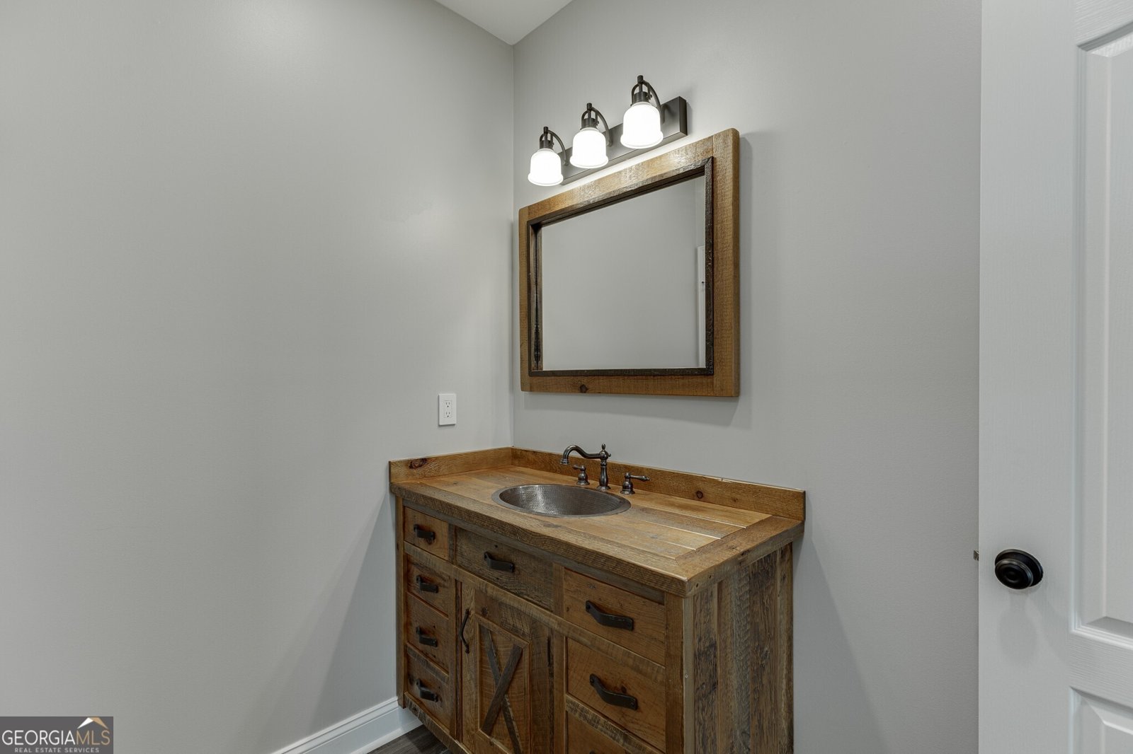 2729 Eva Court Bethlehem - Photo 36