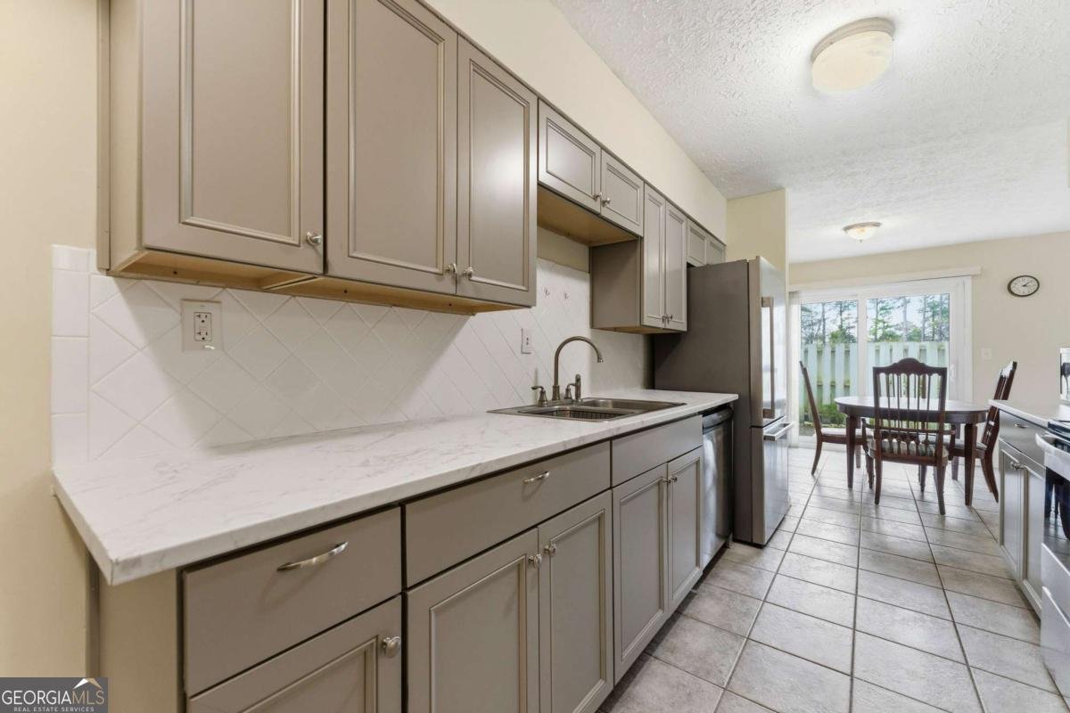 1448 Pine Log Road Conyers - Photo 10