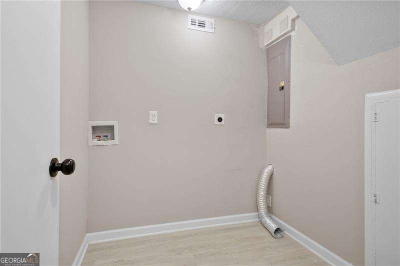 1367 Hicks Circle Conyers - Photo 17