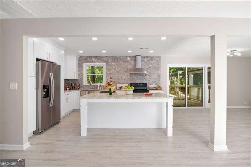 1367 Hicks Circle Conyers - Photo 8