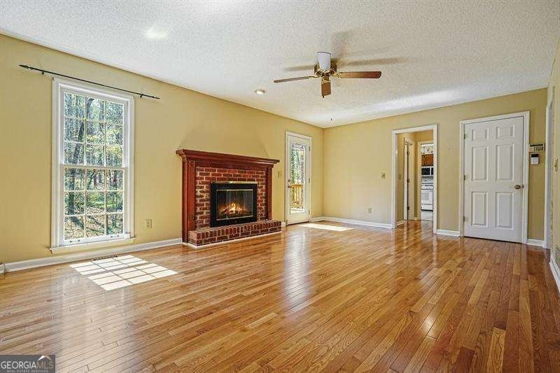 4241 Glenforest Way Roswell - Photo 12