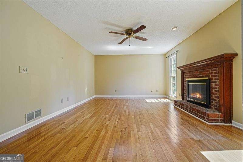 4241 Glenforest Way Roswell - Photo 14