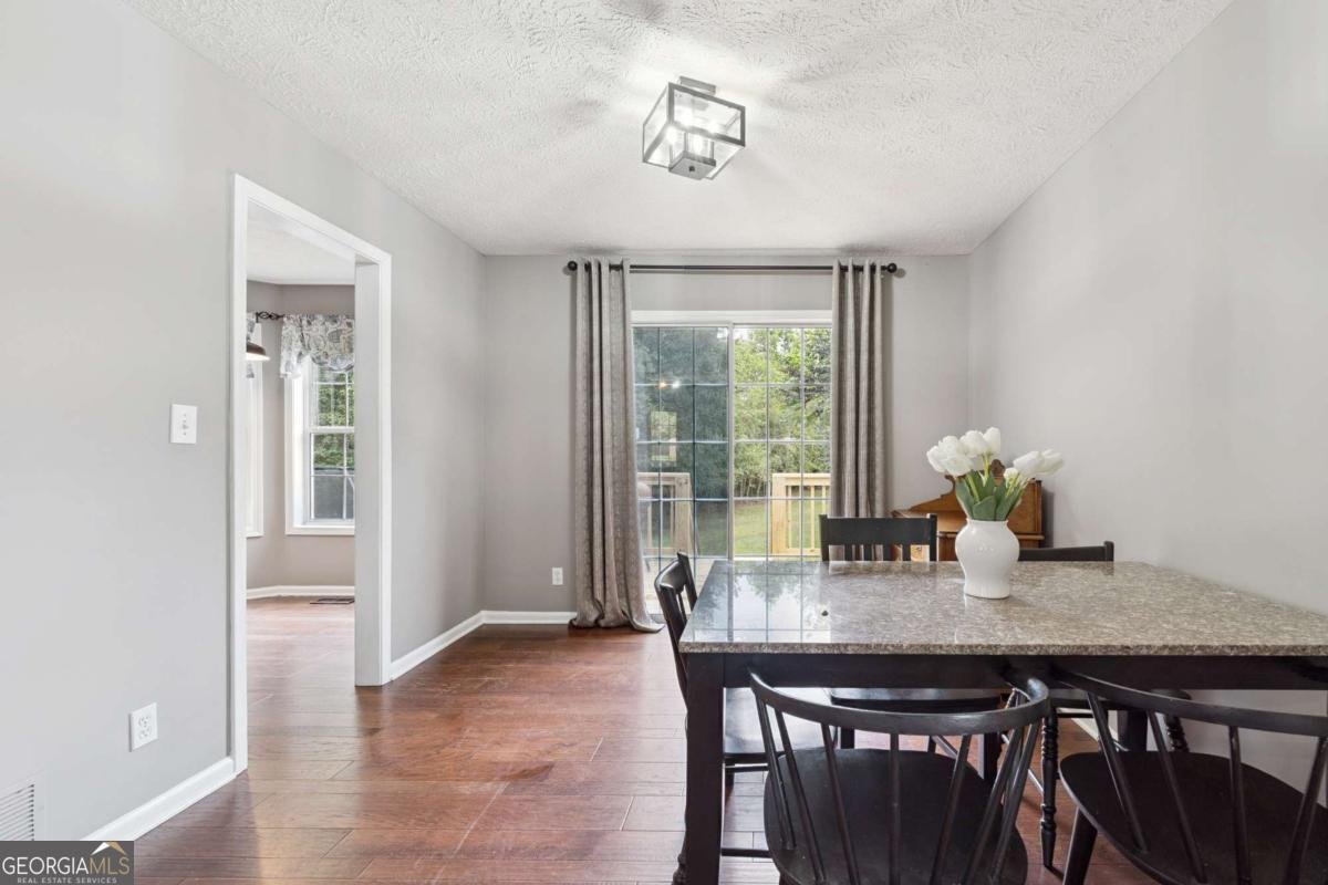 8020 Estee Drive Cumming - Photo 12