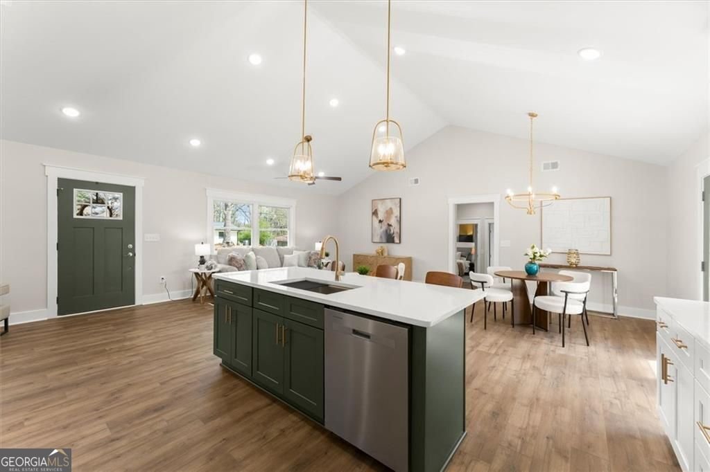 110 Woodglen Drive Woodstock - Photo 8