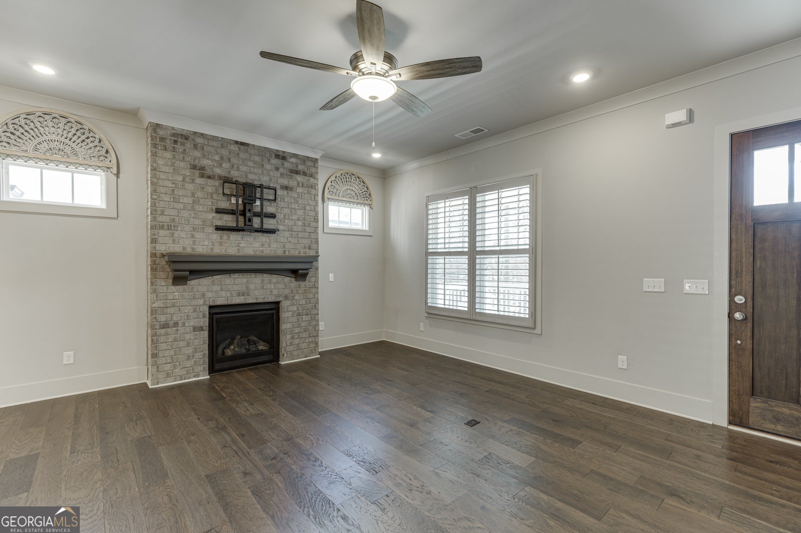 5926 Mitchell Street Flowery Branch - Photo 8
