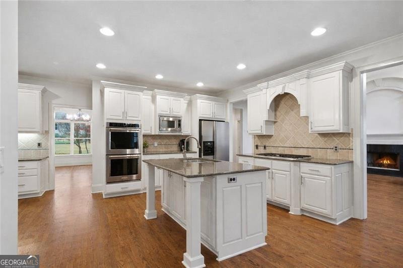 2445 Flat Stone Drive Cumming - Photo 16