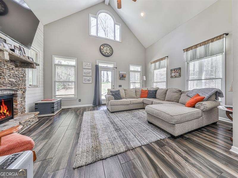 1206 Garden Row Dalton - Photo 7