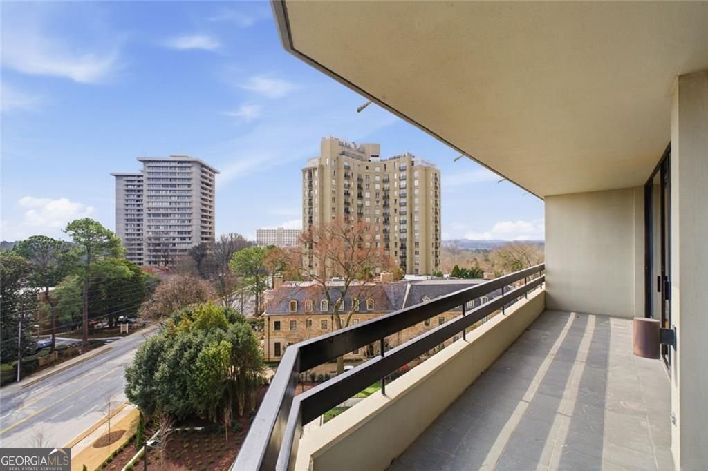 2660 Peachtree Road Atlanta - Photo 11