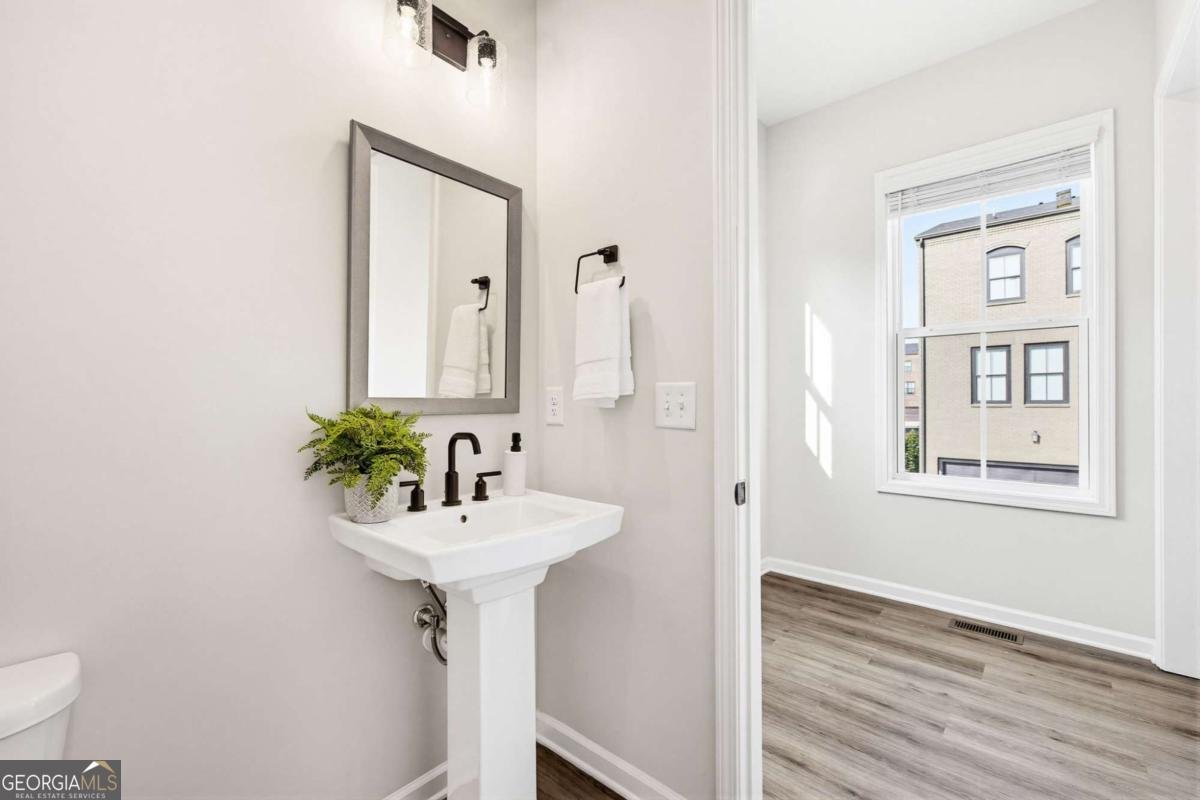 6710 Pippin Walk Alpharetta - Photo 13