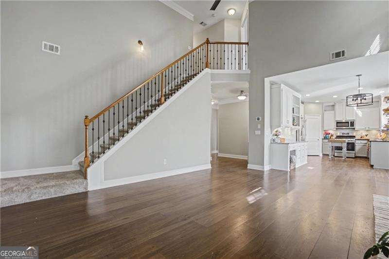 425 Mountain Mist Drive Woodstock - Photo 7