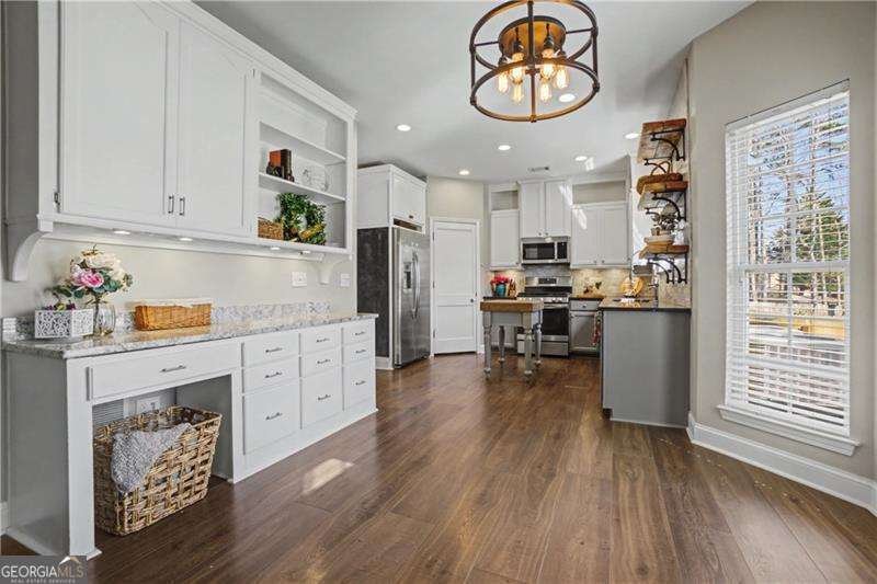 425 Mountain Mist Drive Woodstock - Photo 8