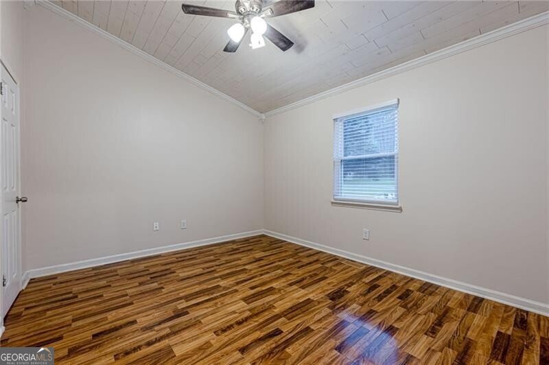 549 Pineland Circle Mableton - Photo 13