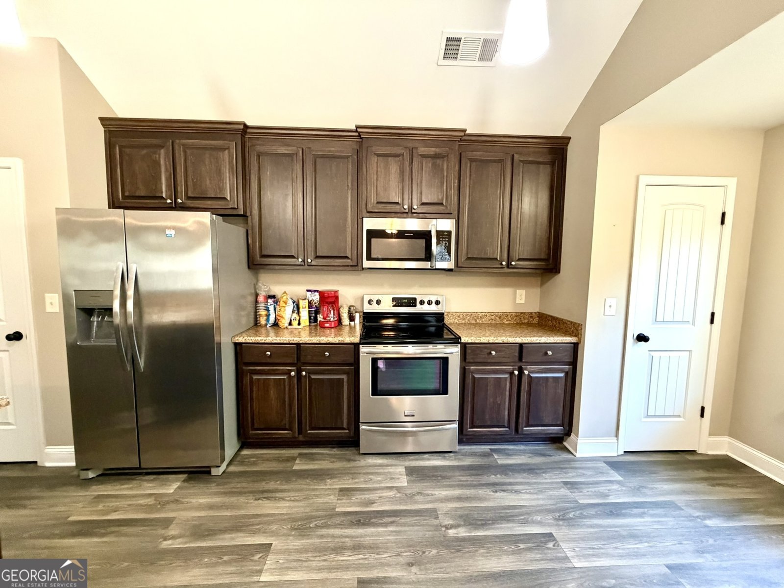 111 Bridle Path Griffin - Photo 6