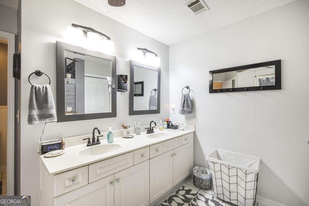 105 Kentucky Downs Perry - Photo 21