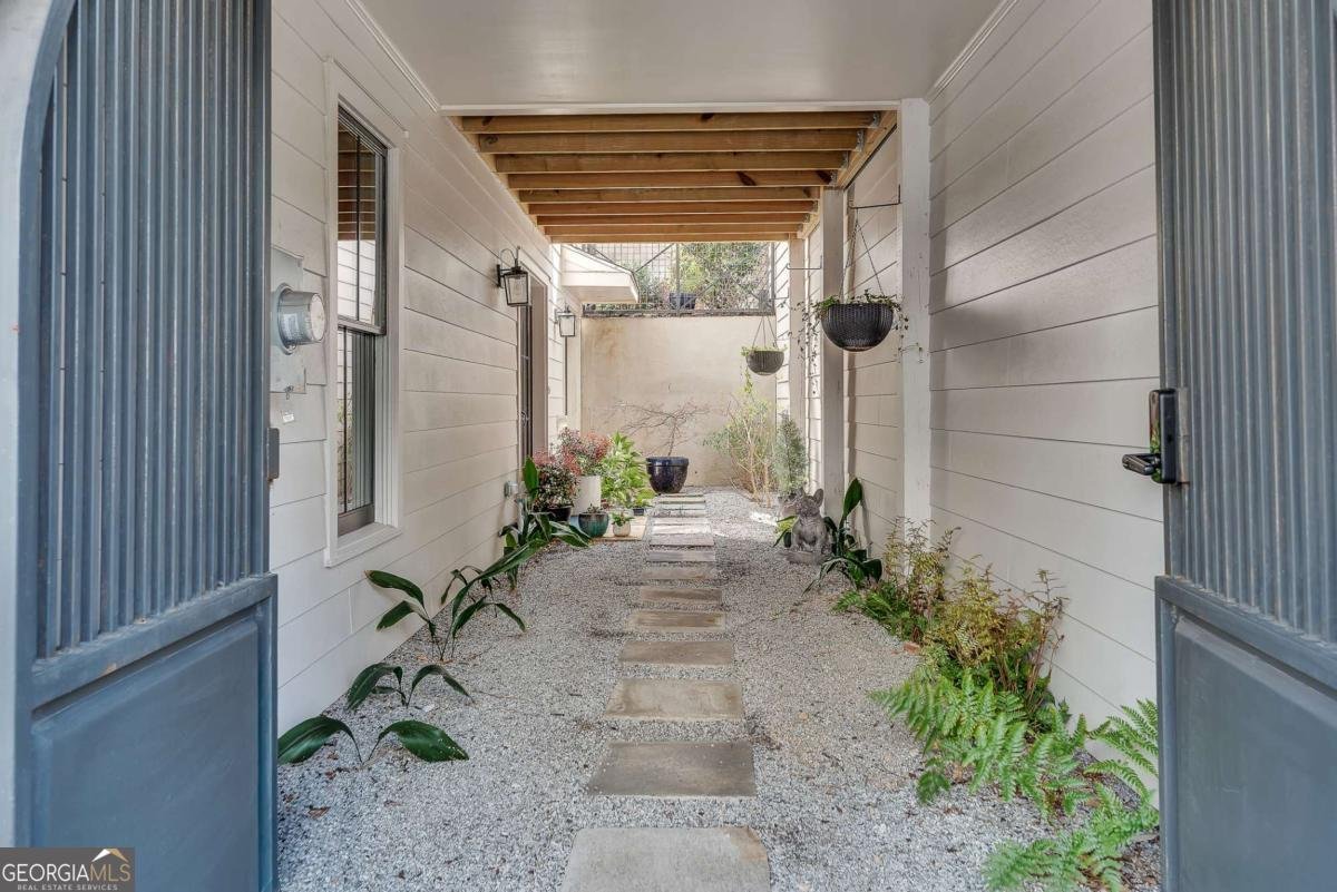 2074 Telfair Circle Atlanta - Photo 29