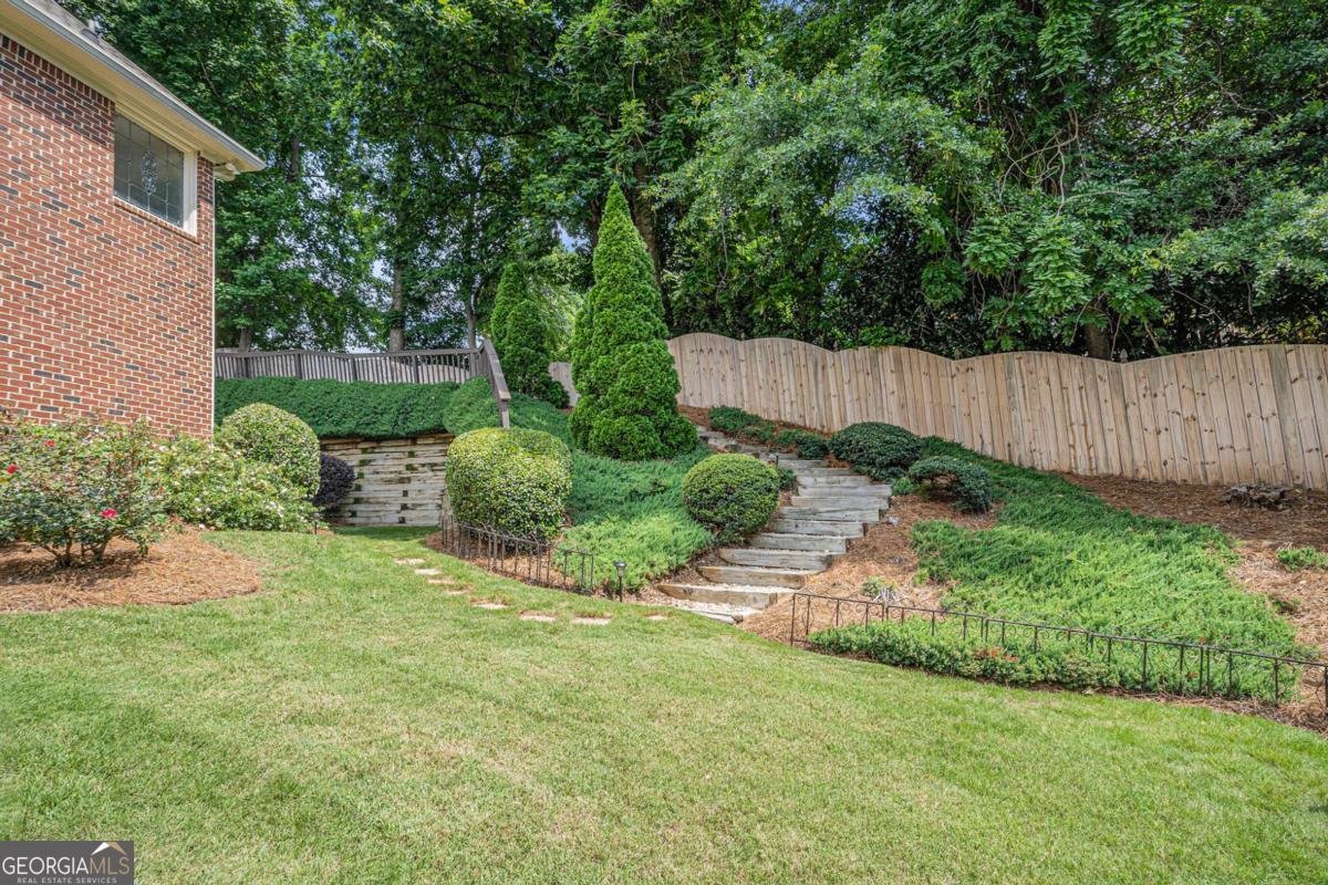 5003 Village Terrace Drive Atlanta - Photo 32