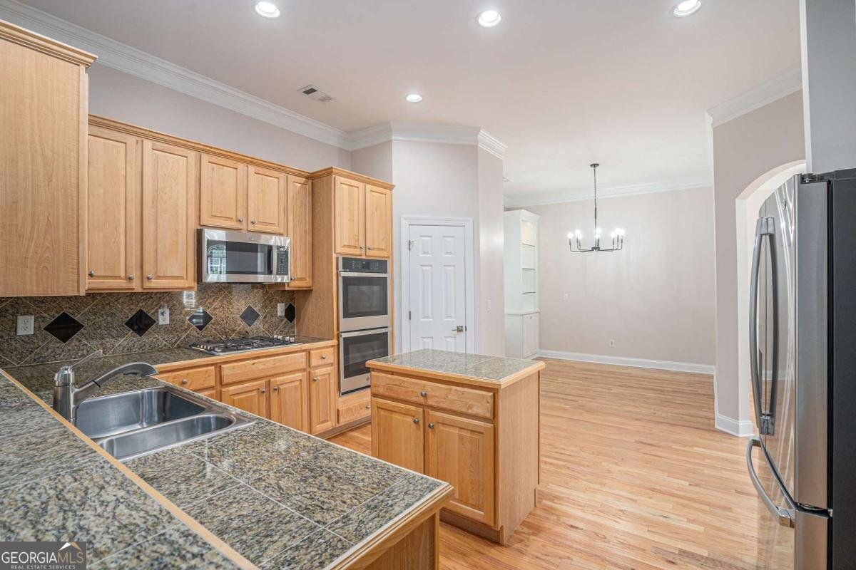 5003 Village Terrace Drive Atlanta - Photo 9