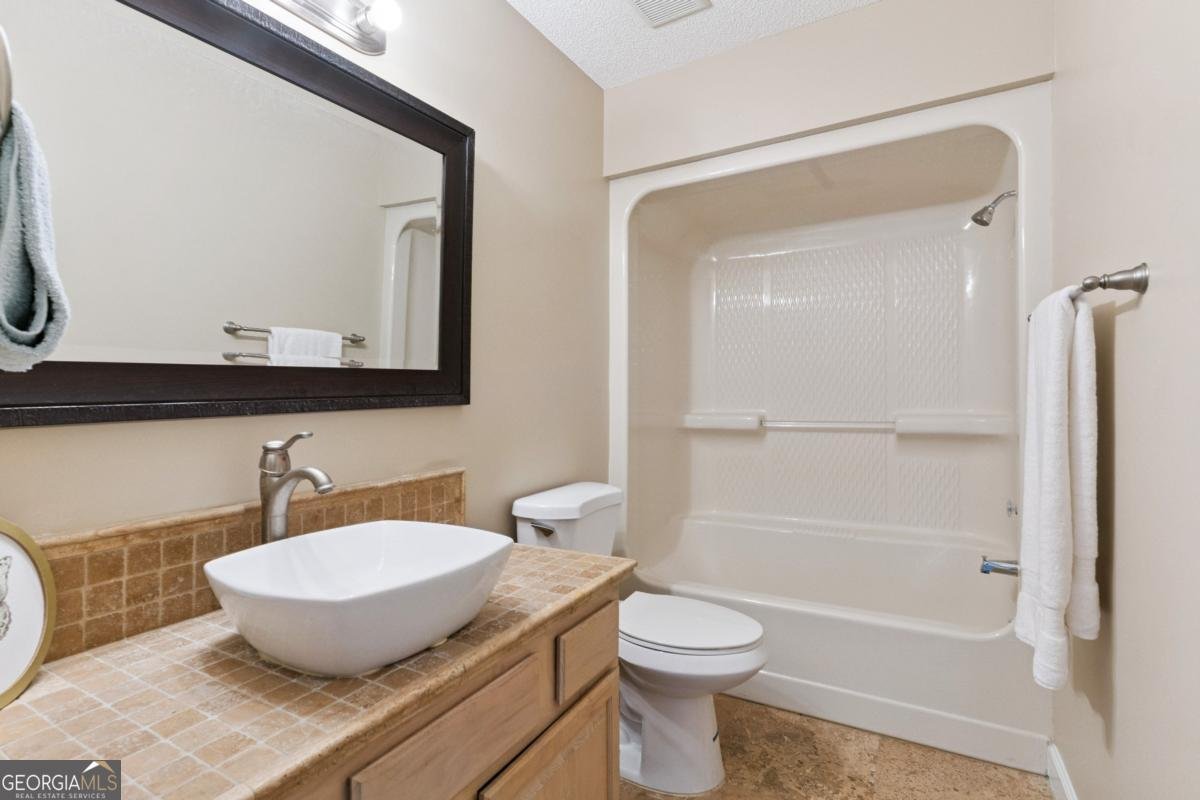 232 Georgia Street St. Simons - Photo 13