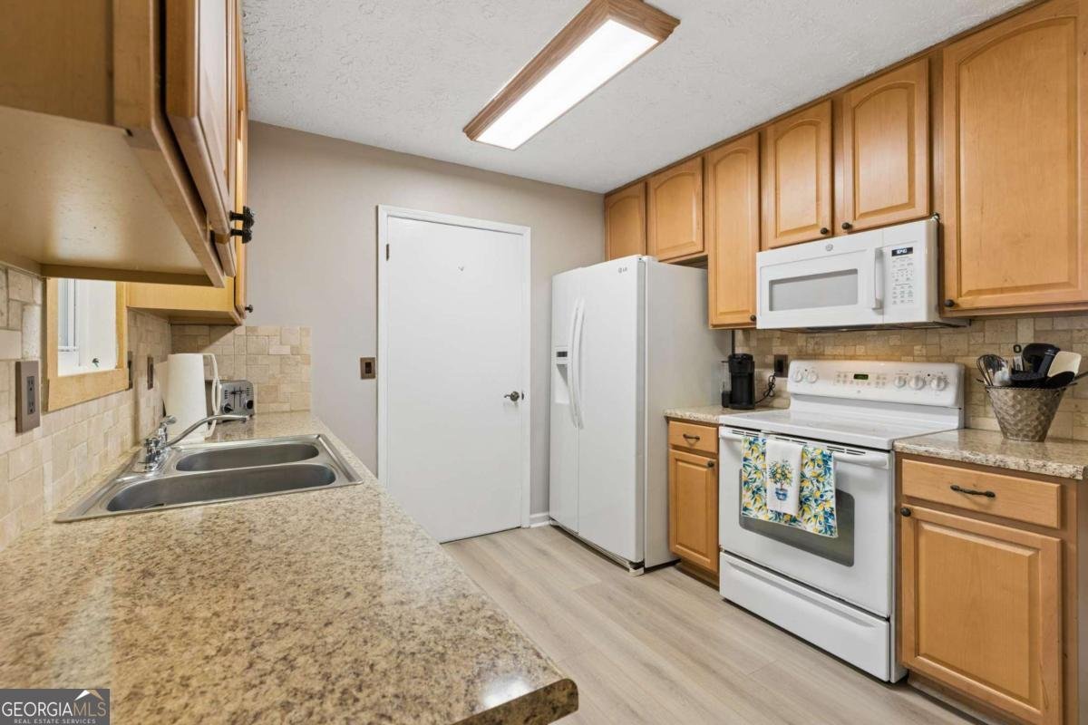 159 Oak Hill Circle Canton - Photo 12