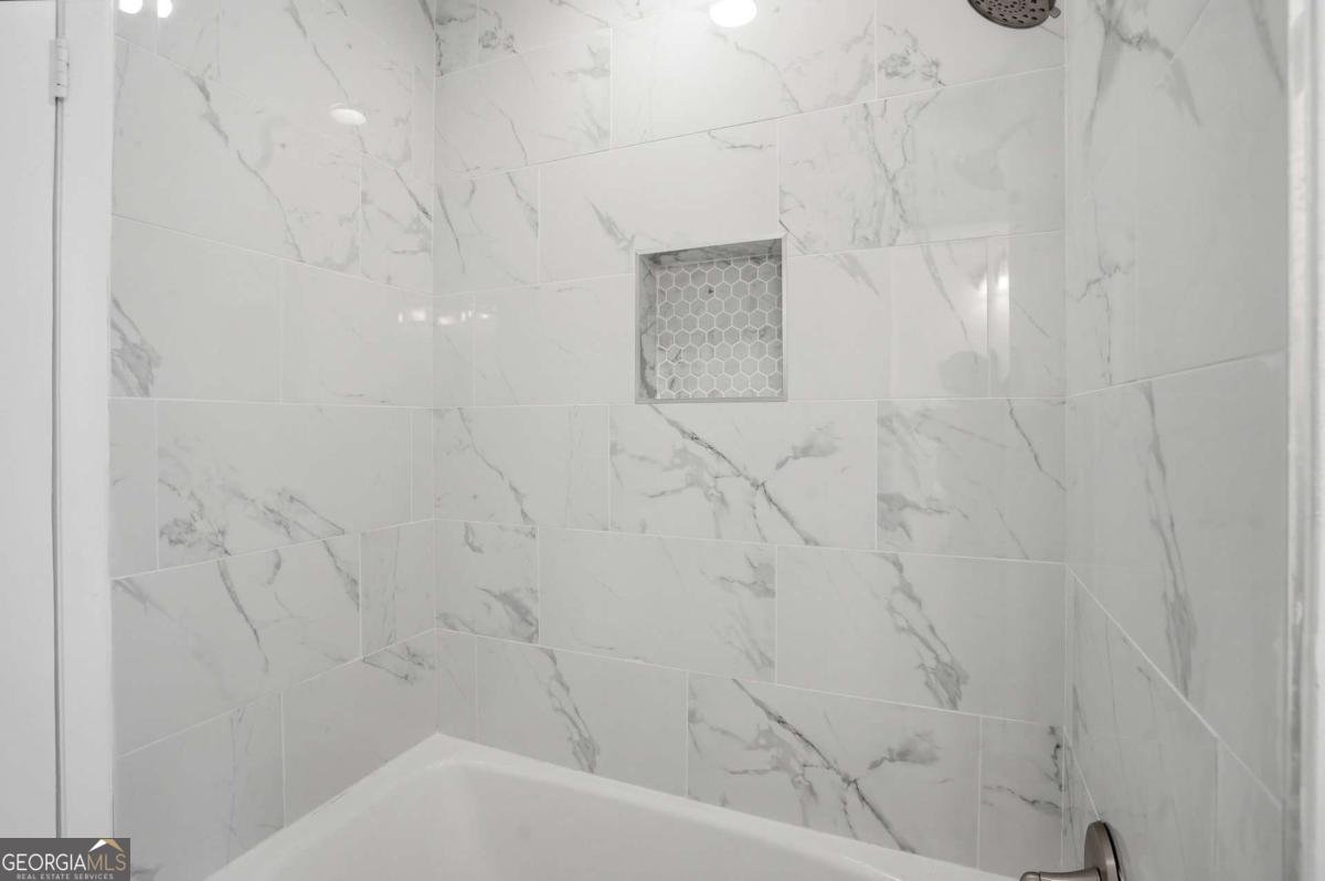 2616 Hawthorne Drive Atlanta - Photo 13