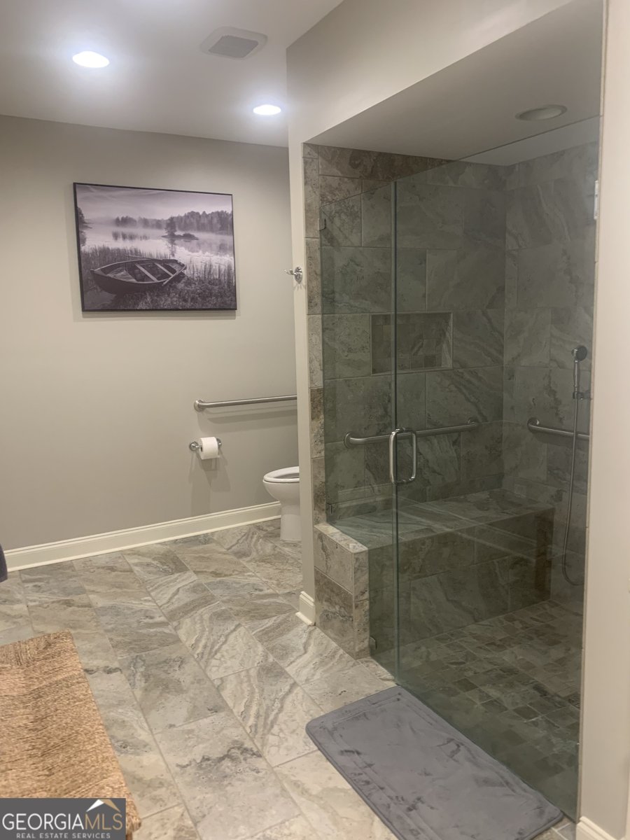 205 River Oaks Drive Lagrange - Photo 15