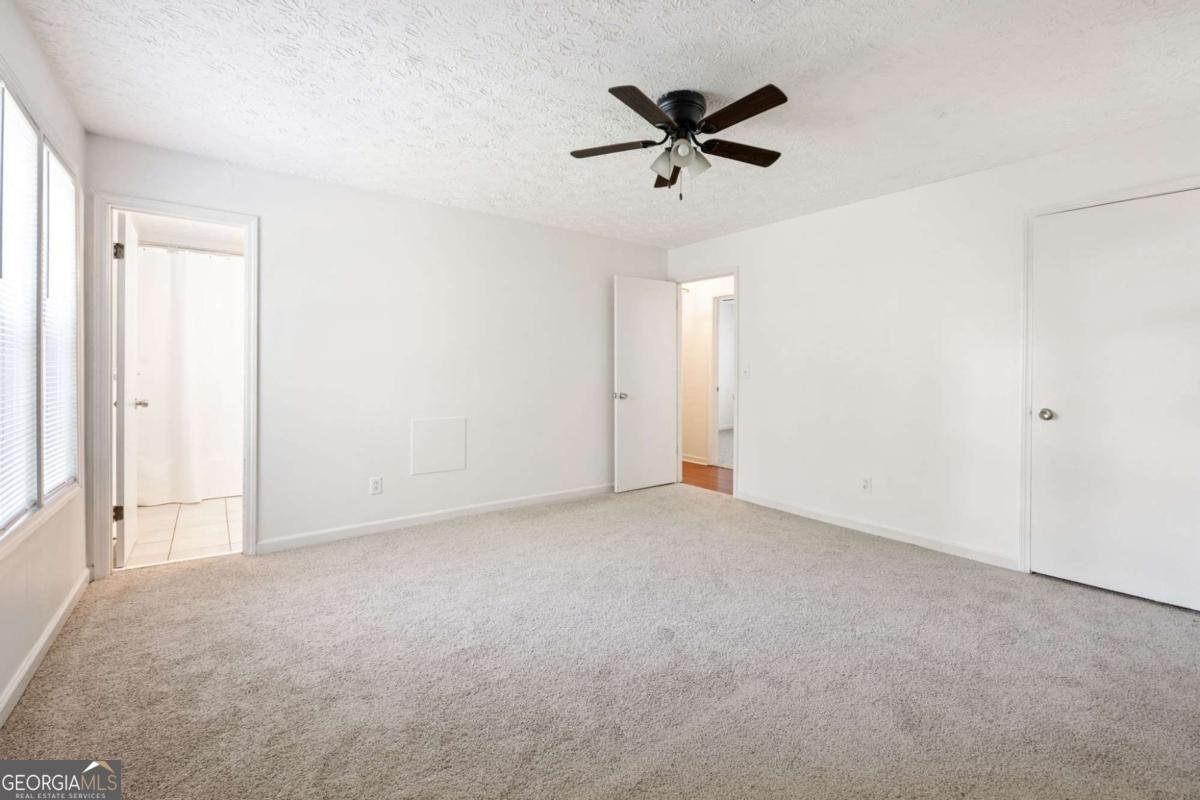 503 Azalea Court Woodstock - Photo 17