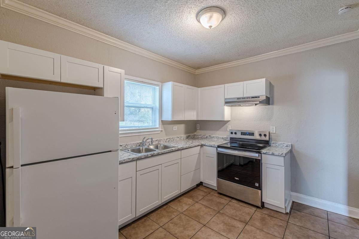 2718 Harris Street East Point - Photo 18