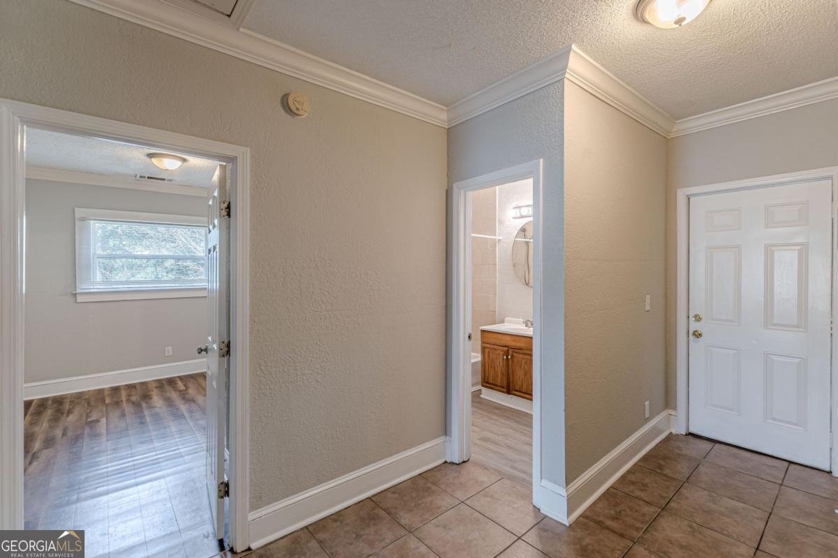 2718 Harris Street East Point - Photo 20