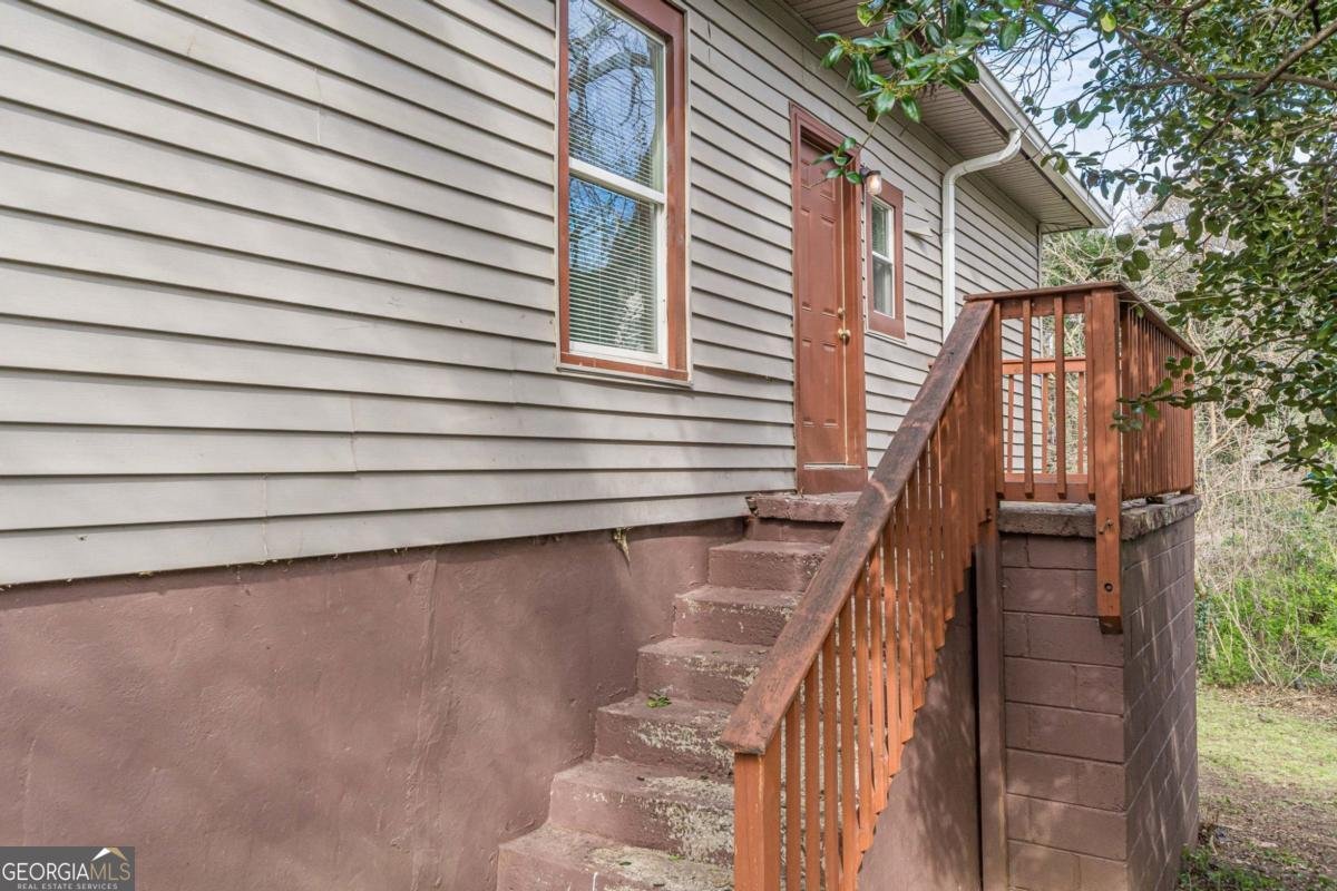 2718 Harris Street East Point - Photo 27