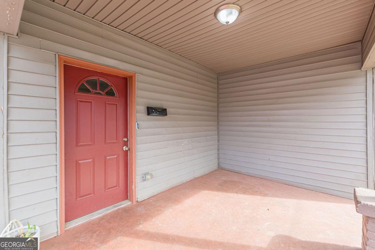 2718 Harris Street East Point - Photo 6