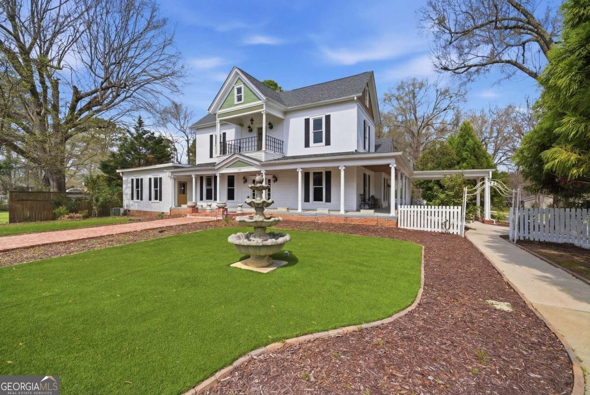 108 King Street Adairsville - Photo 1