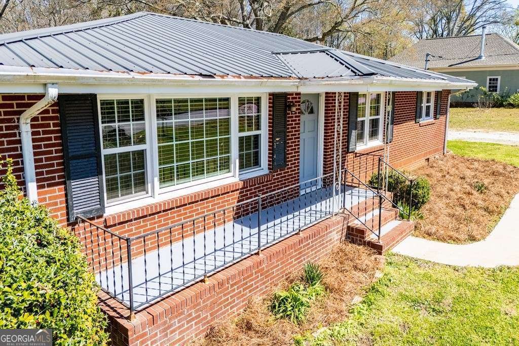 228 Bevis Street Bowdon - Photo 6