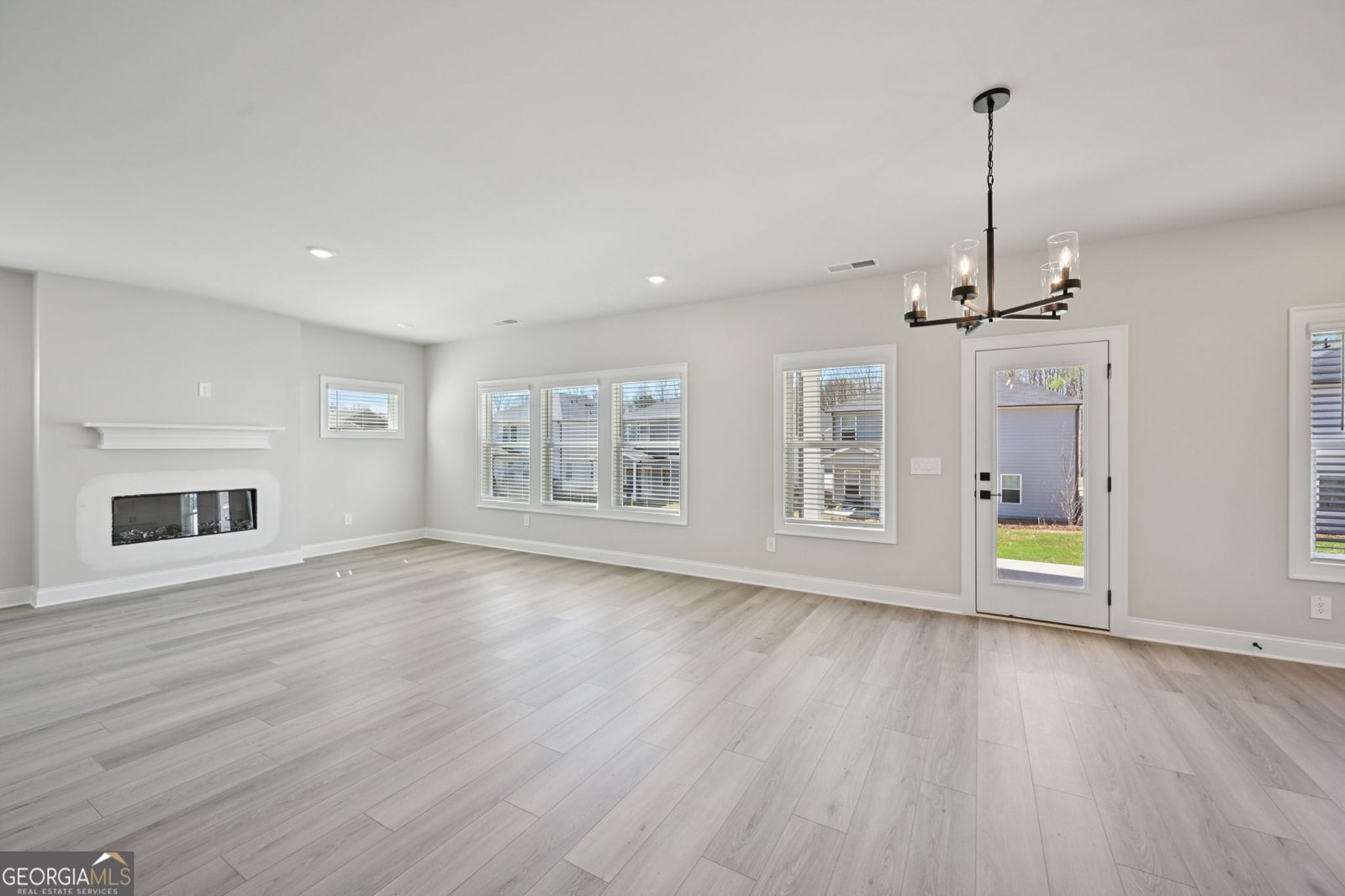 3139 Sweet Red Circle Braselton - Photo 11