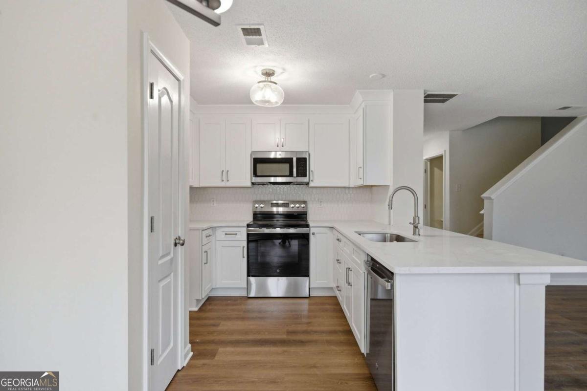 533 Fox Creek Crossing Woodstock - Photo 16