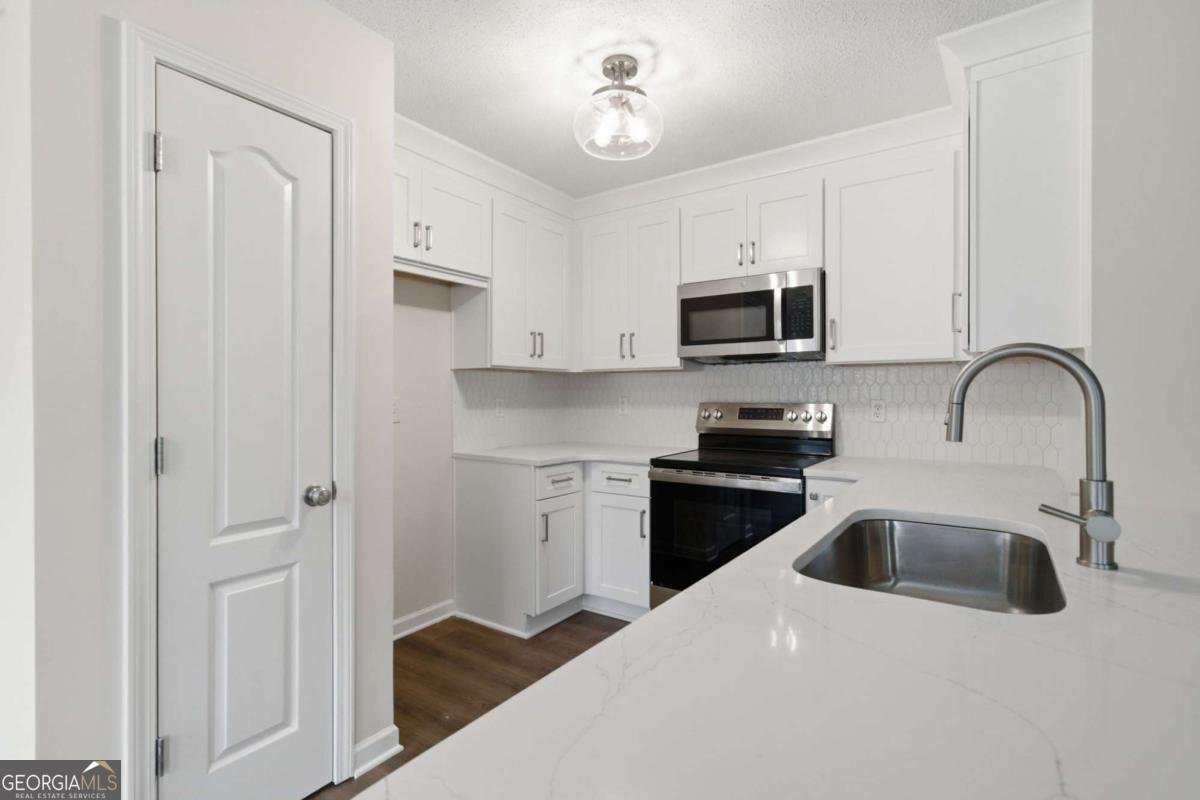 533 Fox Creek Crossing Woodstock - Photo 17