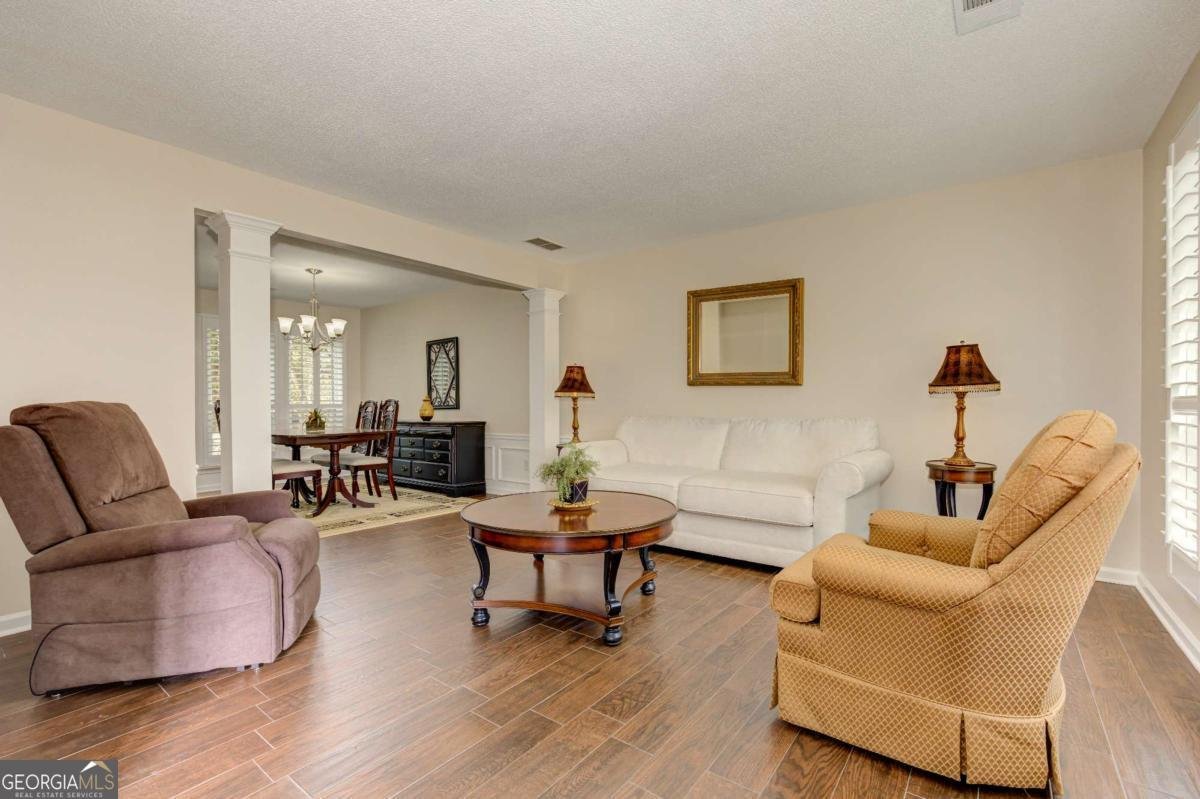 650 Glenbarrett Court Marietta - Photo 10