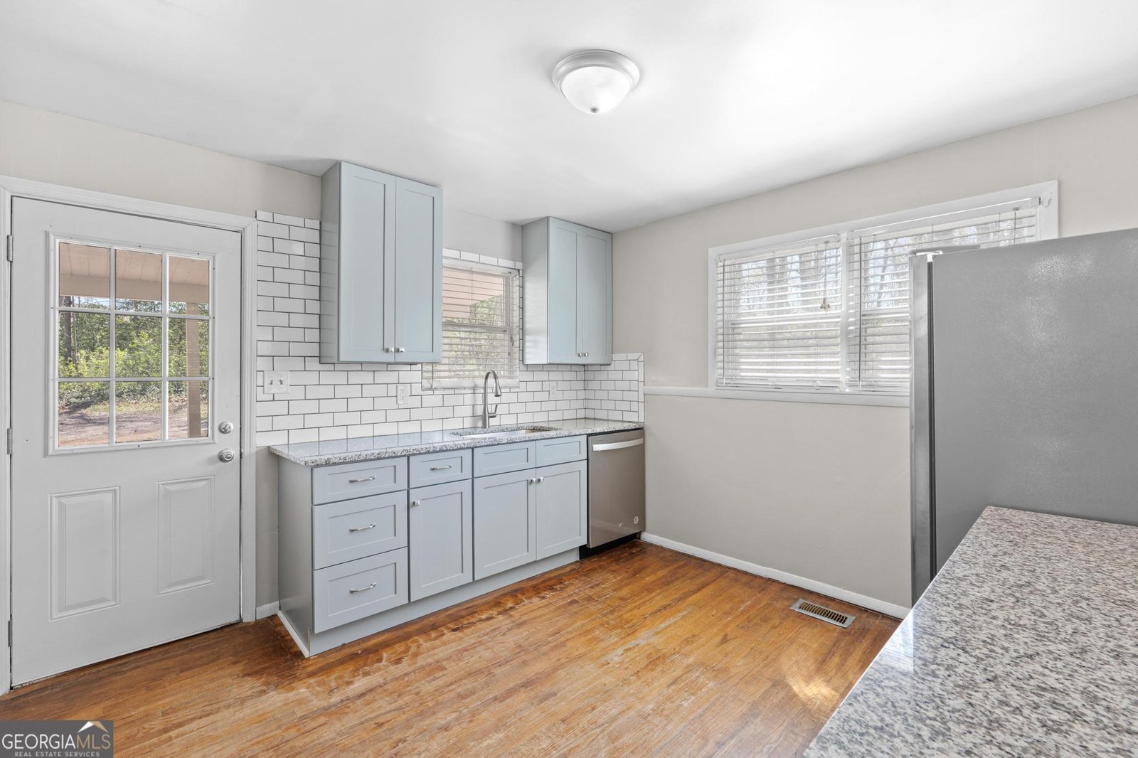 329 Hampton Street McDonough - Photo 17