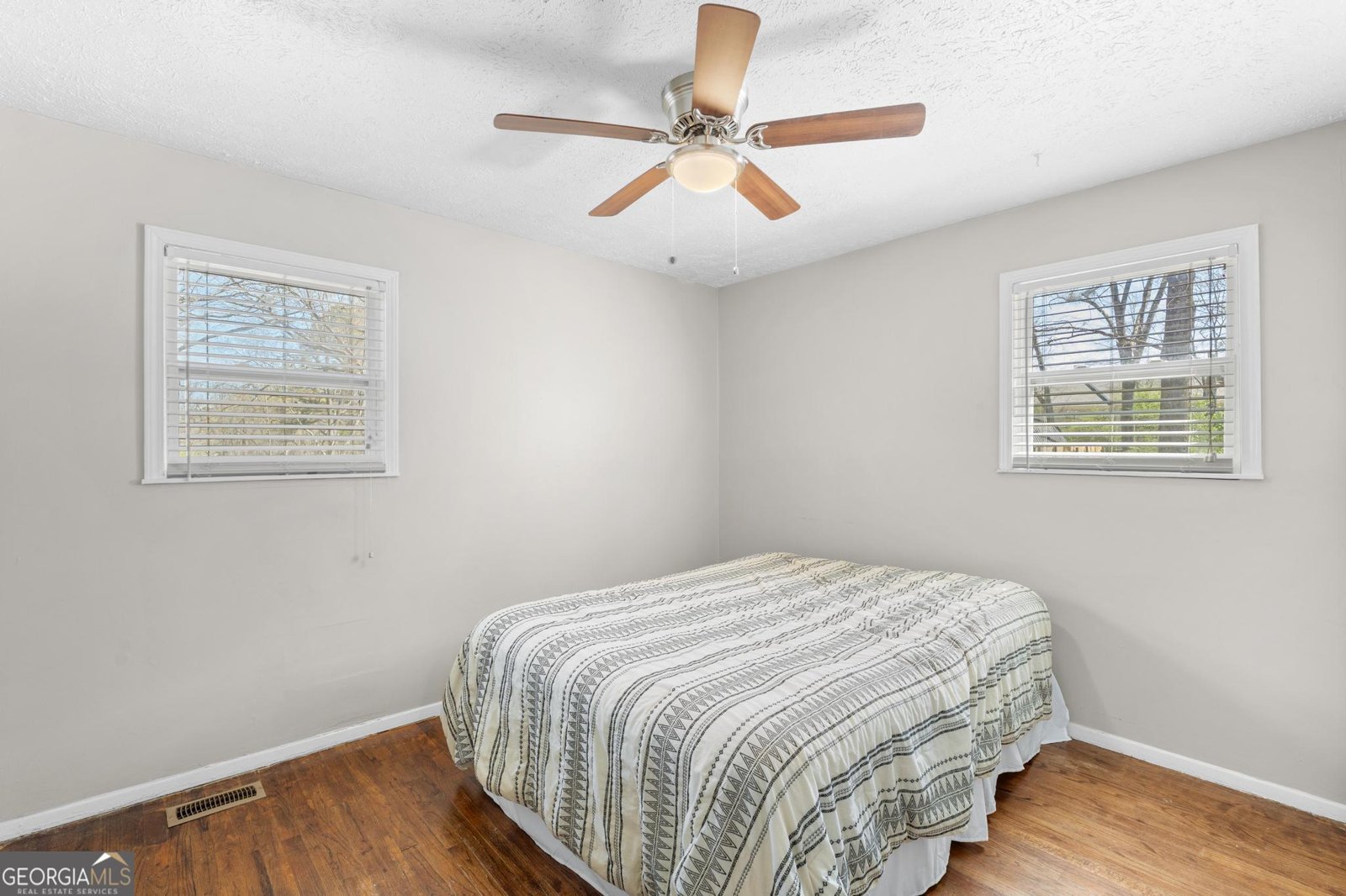 329 Hampton Street McDonough - Photo 6