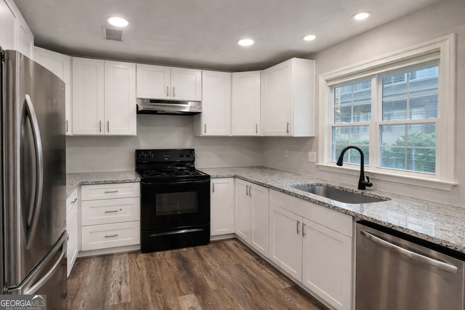 254 Chads Ford Way Roswell - Photo 10