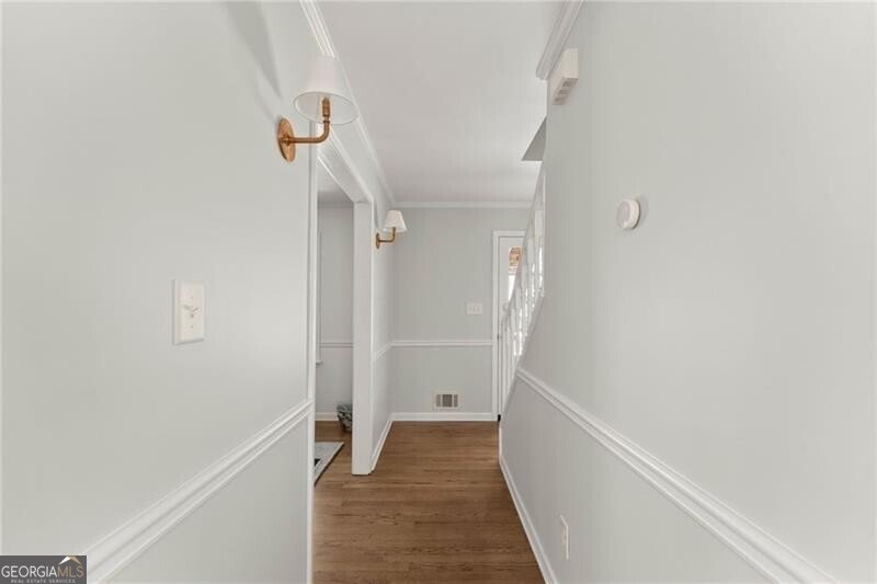 6135 White Oak Drive Flowery Branch - Photo 7