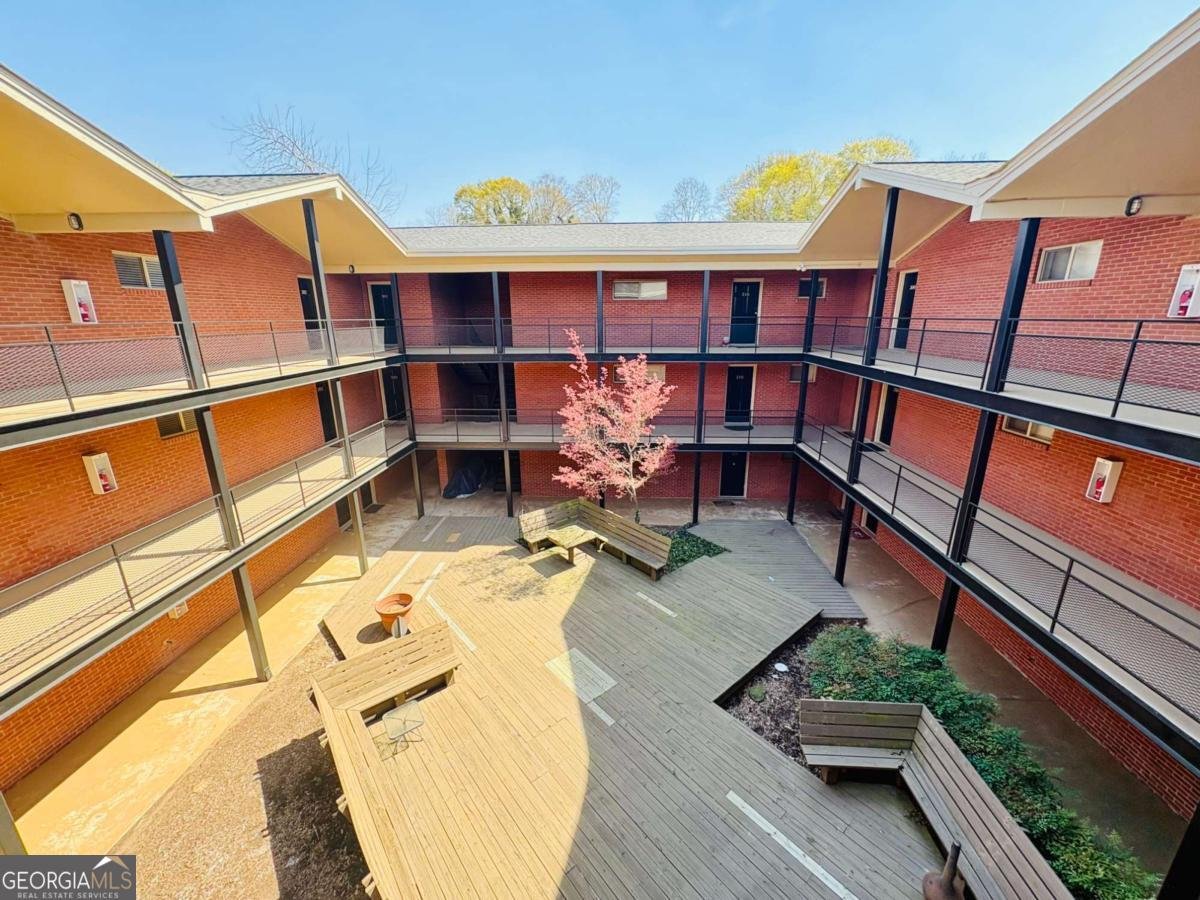 250 Little Street Athens - Photo 1