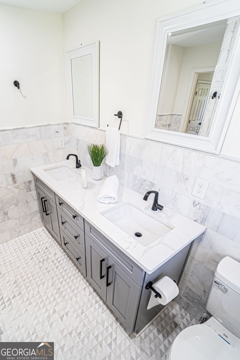 5205 Corinth Circle Stone Mountain - Photo 15