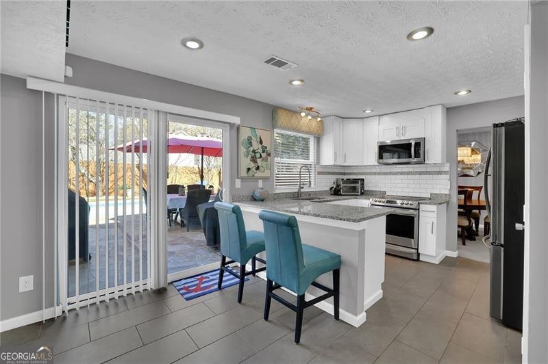 325 Ivy Mill Court Roswell - Photo 8