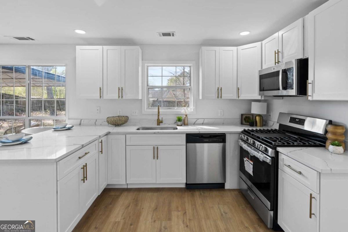 3347 Hobbit Glen Powder Springs - Photo 16