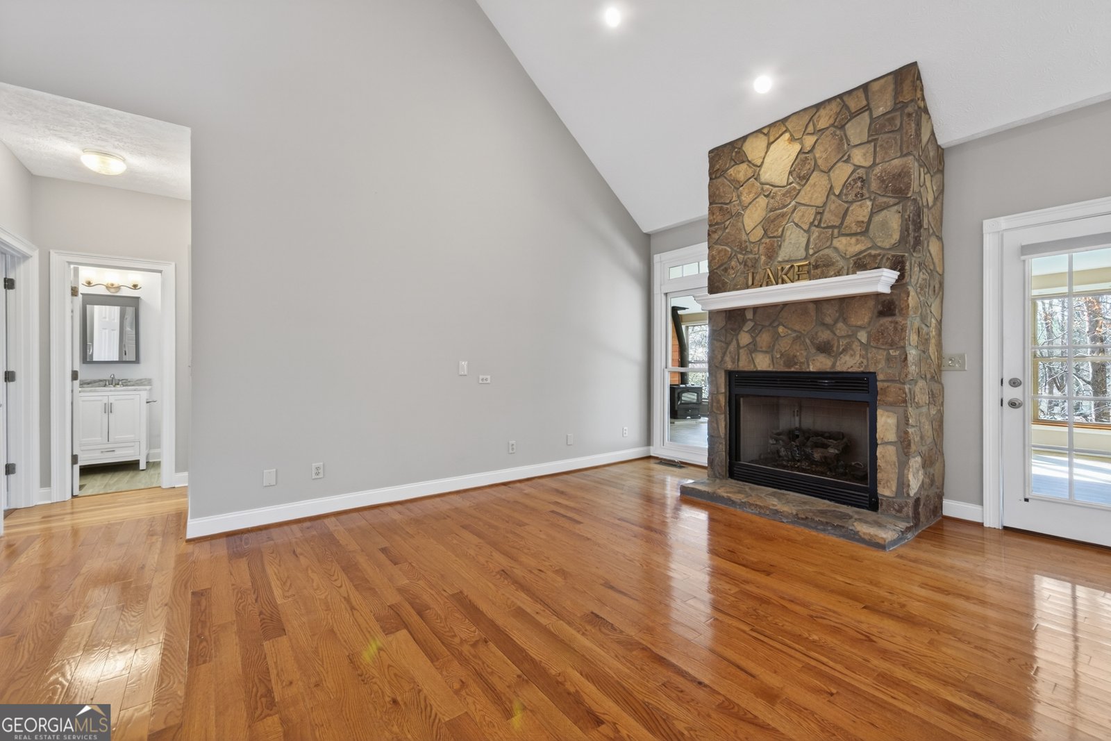 390 Lake Place Drive Lavonia - Photo 9