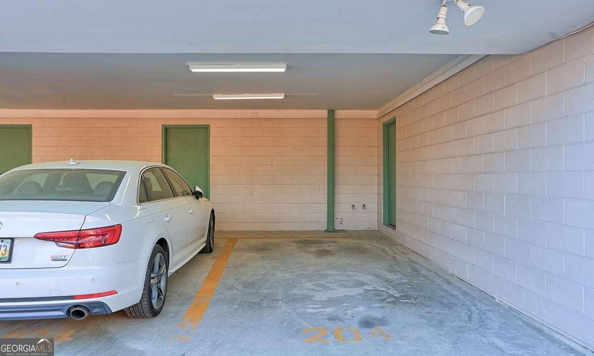 302 Lorch Street Savannah - Photo 22